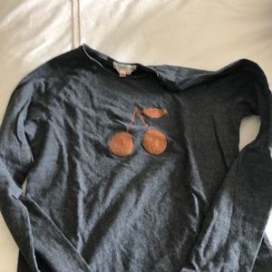 Classic cherry tee in dark gray